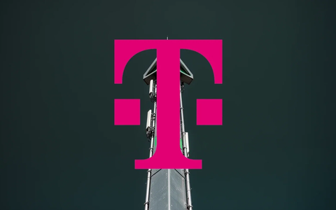 Deutsche Telekom Buyback at 5% Premium Shows Management Confidence