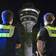 Ein defektes Bauteil sorgte für den Feueralarm im Münchner Tower. - Bild: Sven Hoppe/dpa