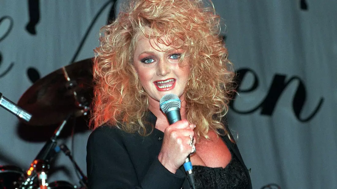 In den 80er Jahren hatte Bonnie Tyler große Hits und eine blonde Lockenmähne. (Archivbild) - Bild: picture alliance / dpa