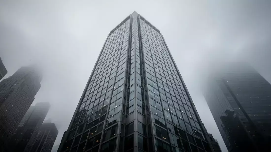 Partners Group Stock Plunges 16% After Redemption Cap and Short-Seller Attack