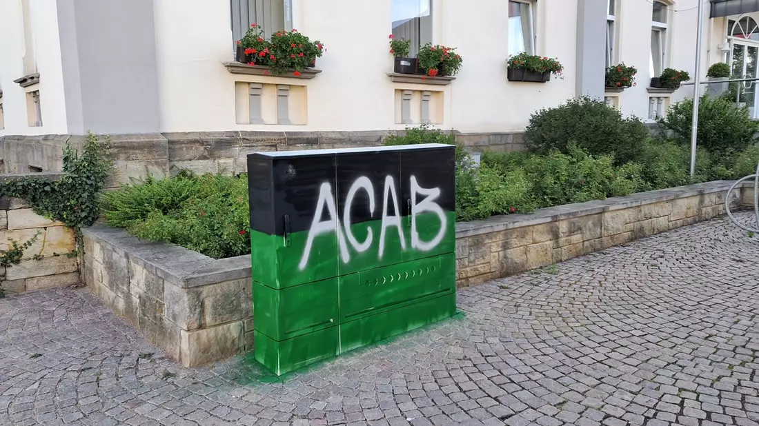 POL-NI: Zeugenaufruf nach Sachbeschädigung am Amtsplatz - Bild: presseportal.de