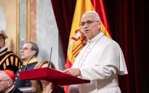 Der Pontifex spricht im spanischen Parlament Klartext. - Foto: César Vallejo Rodríguez/EUROPA PRESS/dpa