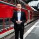 DB Regio-Vorstand Harmen van Zijderveld will, dass Züge sichere Orte sind. - Bild: Florian Wiegand/dpa