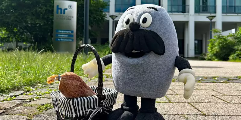 hr-Maskottchen Onkel Otto tourt vom 10. Juni an 80 Tage durch Hessen - Foto: presseportal.de