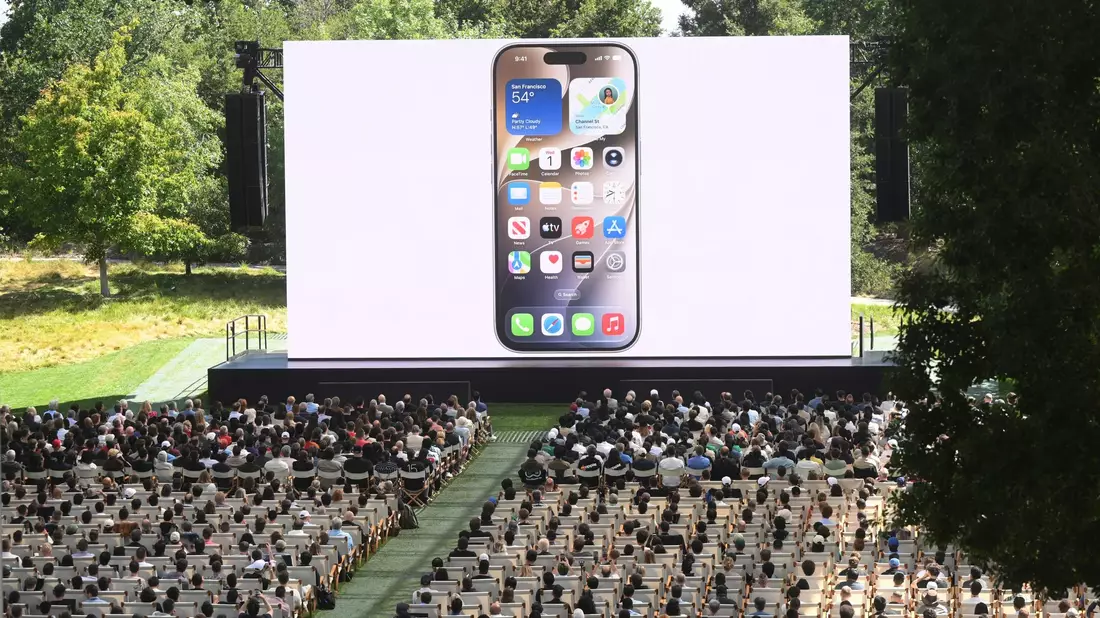 Bei der WWDC gibt Apple traditionell einen Ausblick auf kommende Software und Dienste. - Bild: Noah Berger/FR34727 AP/AP/dpa
