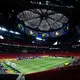 Das Mercedes-Benz Stadium in Atlanta ist voll klimatisiert. (Archivbild) - Bild: Sven Hoppe/dpa