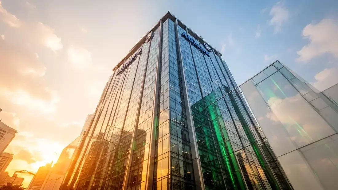 Allianz Pursues Dual Growth: Portugal Acquisition Talks and German Leadership Shift