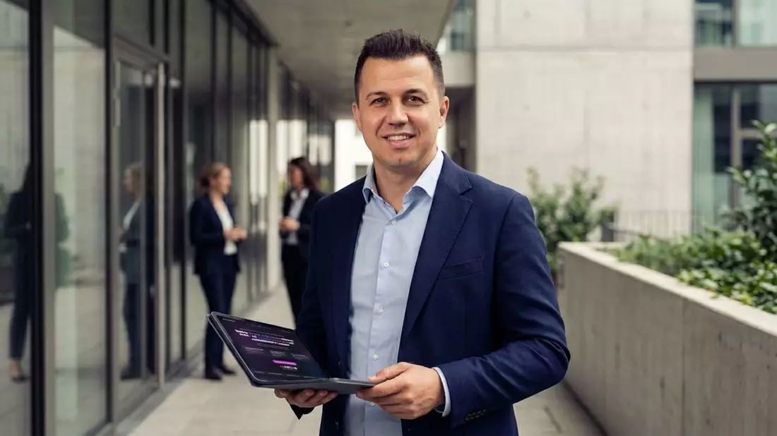 KI-Automation statt Tool-Chaos: Wie Melik Su mit AutomationFlow individuelle Softwarelösungen für Unternehmen entwickelt - Bild: presseportal.de