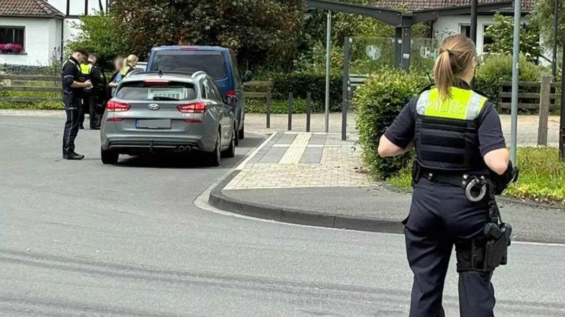 POL-MK: Kontrollaktion ROADPOL 2-Wheelers: Schwerpunktkontrolle im Hönnetal und Umgebung - Bild: presseportal.de