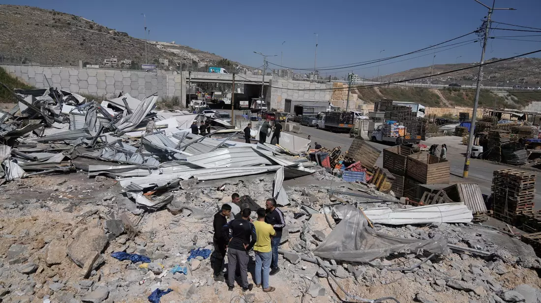 Die Zahl der Gewalttaten durch israelische Siedler auf Palästinenser im Westjordanland nimmt laut UN zu.  - Bild: Majdi Mohammed/AP/dpa