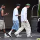 Nick Woltemade (r.) mag modische Outfits.  - Bild: Federico Gambarini/dpa