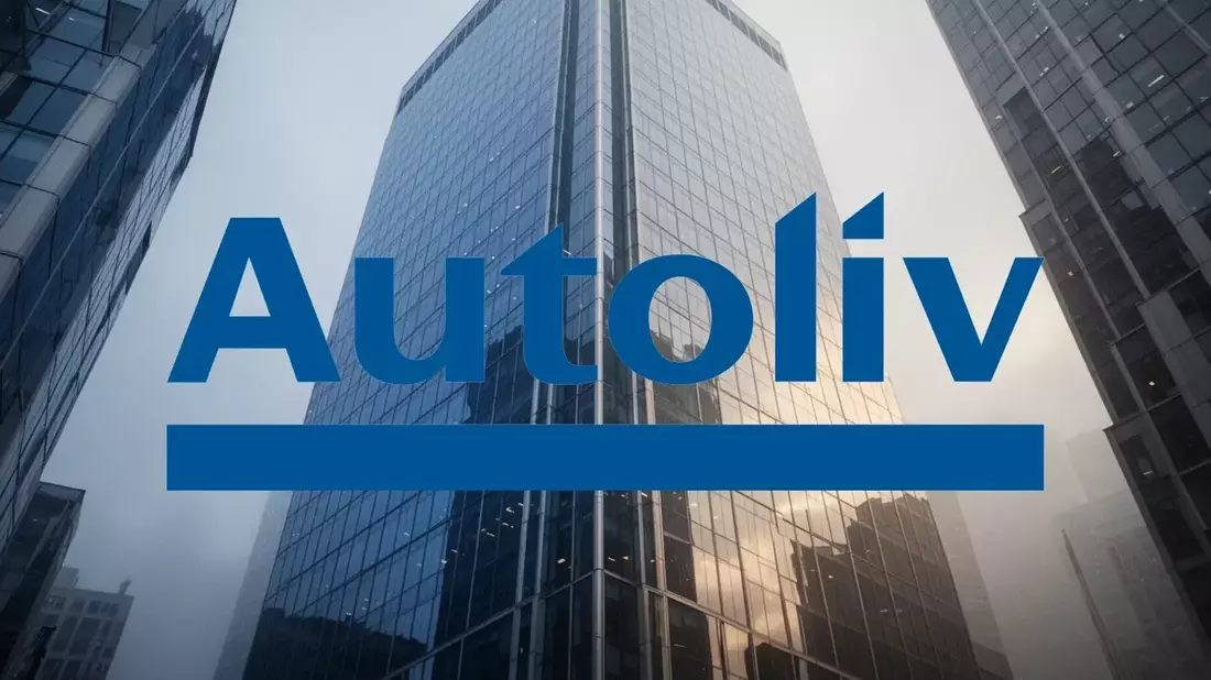 Allianz Shares Near 52-Week High as Portuguese Acquisition Talks Advance