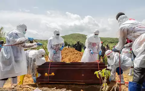 Bereits mehr als 100 Menschen sind im Kongo an Ebola gestorben. (Archivbild) - Foto: Moses Sawasawa/AP/dpa