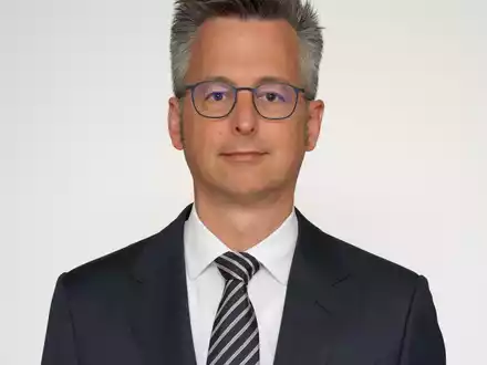 Mewa-Gruppe beruft Dr. Christian Funk zum neuen Vorstandsvorsitzenden / Generationswechsel an der Spitze des Familienunternehmens - Foto: presseportal.de