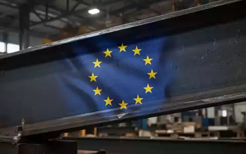 Nahaufnahme eines Stahlträgers mit einer Spiegelung der EU-Flagge, die Stärke und Schutz der europäischen Stahlindustrie symbolisiert. - Foto: über boerse-global.de