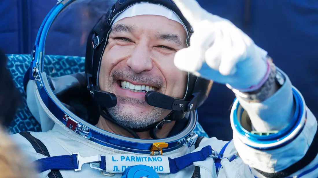Der italienische Esa-Astronaut Luca Parmitano wird als erster Europäer beim Nasa-Mondprogramm «Artemis» mitfliegen. (Archivbild) - Bild: Sergei Ilnitsky/EPA POOL/dpa