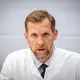Die Charité wäre bereit, weitere Ebola-Patienten zu behandeln, sagt Sander.  - Bild: Soeren Stache/dpa