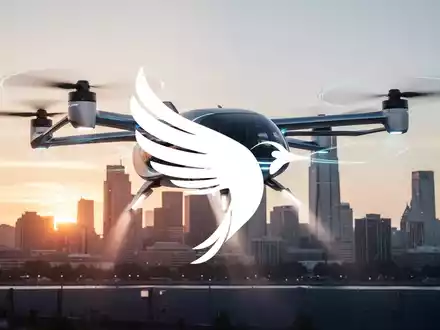Ein futuristisches, elegantes eVTOL-Flugzeug startet vor einer Stadtkulisse bei Sonnenaufgang, symbolisiert den ersten bemannten Flug. - Foto: über boerse-global.de