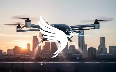 Ein futuristisches, elegantes eVTOL-Flugzeug startet vor einer Stadtkulisse bei Sonnenaufgang, symbolisiert den ersten bemannten Flug. - Foto: über boerse-global.de