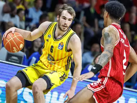 Alba und Nationalspieler Malte Delow gewannen das entscheidende Spiel. - Foto: Andreas Gora/dpa