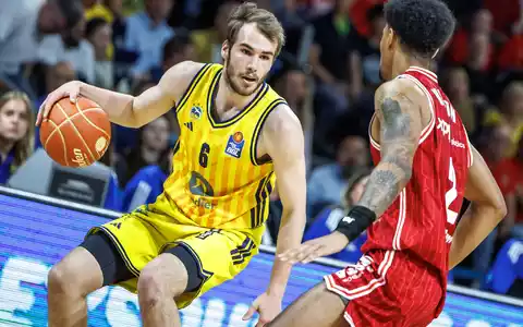 Alba und Nationalspieler Malte Delow gewannen das entscheidende Spiel. - Foto: Andreas Gora/dpa