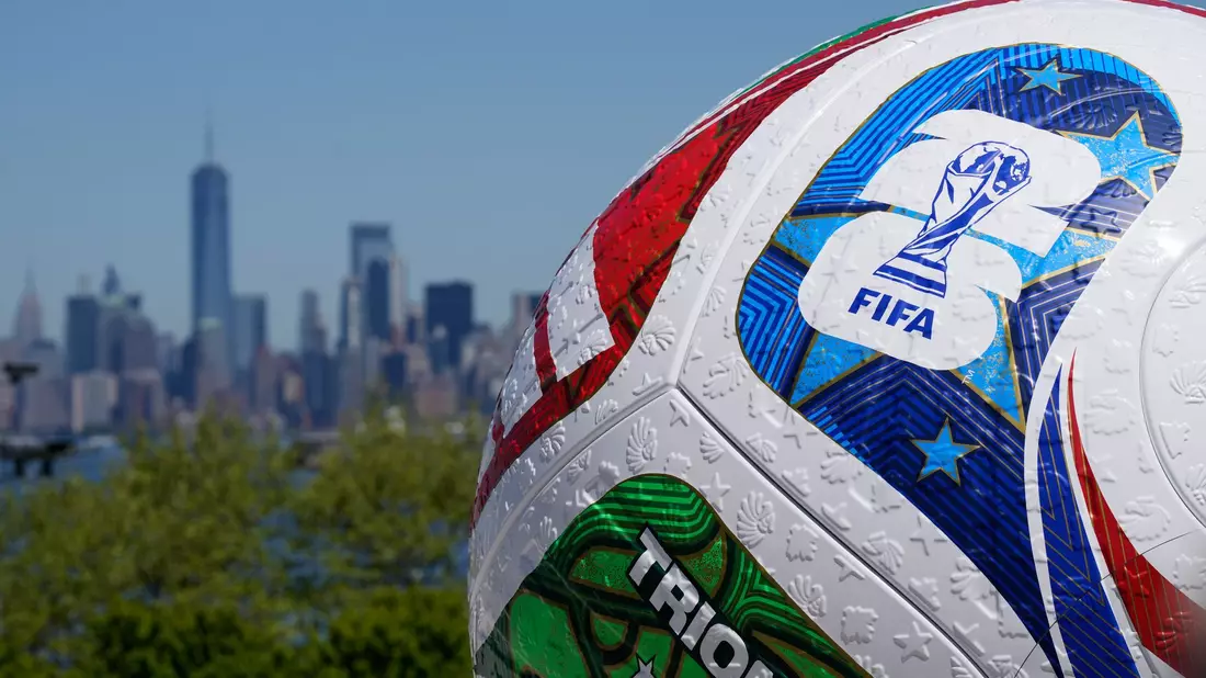 US-Metropolen wie New York stehen als Austragungsorte der Fußball-WM 2026 im internationalen Rampenlicht. (Archivbild) - Bild: Seth Wenig/AP/dpa