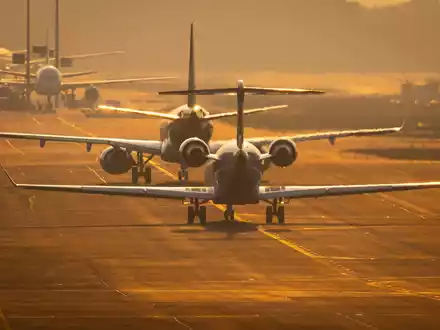 Die Regierung will Deutschland als Luftfahrtnation erhalten. Genügt der Branche dieses Bekenntnis? (Symbolbild) - Foto: Boris Roessler/dpa
