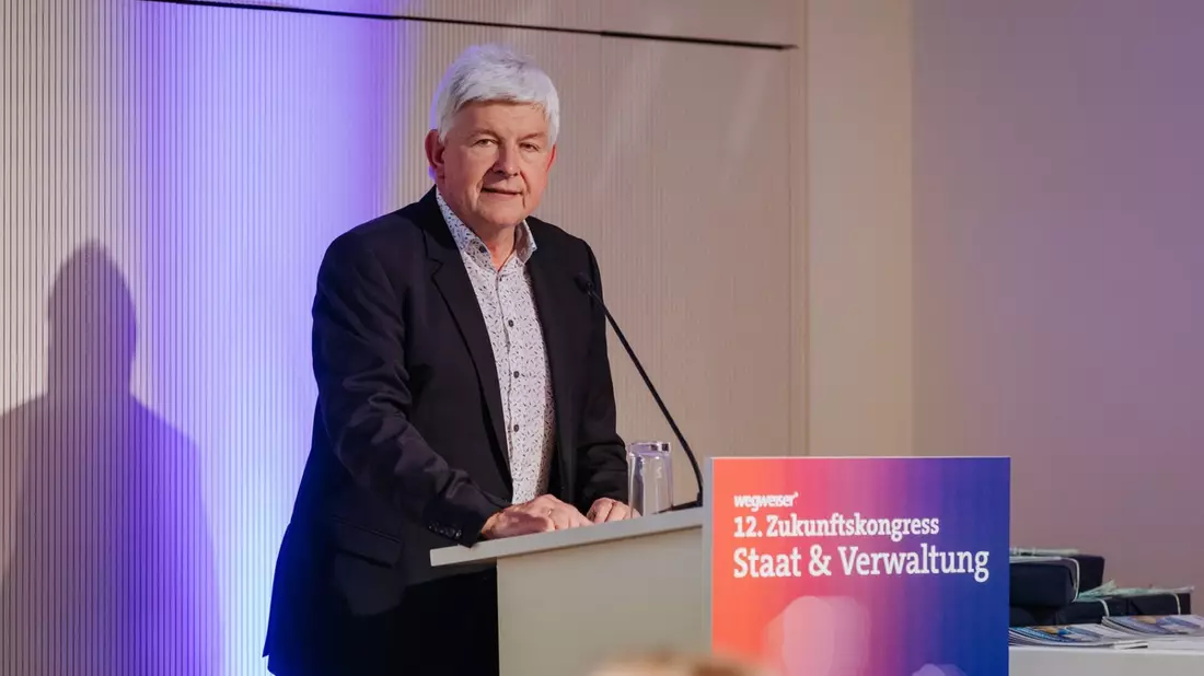 GPM Präsident Prof. Dr. Peter Thuy: Verwaltung gestaltet Zukunft - und Projektmanagement macht sie möglich - Bild: presseportal.de