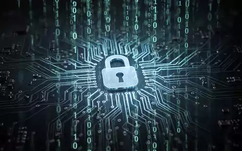 A glowing circuit board with binary code and a padlock icon, representing digital security and vulnerability patching. - Foto: über boerse-global.de