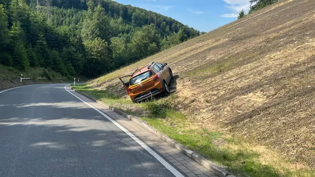 POL-LIP: Detmold-Berlebeck. Verkehrsunfall auf der Gauseköte. - Bild: presseportal.de
