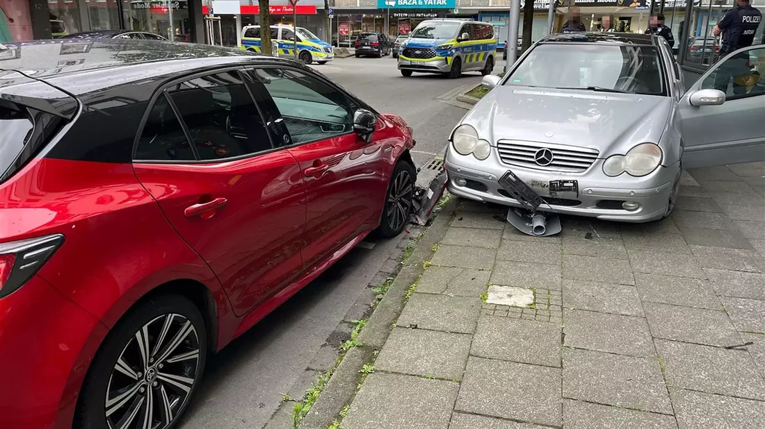 POL-HA: Verfolgungsfahrt endet in Verkehrsunfall - Bild: presseportal.de