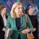 Gesundheitsministerin Warken bringt ihr Sparpaket in Bundestag und Bundesrat. - Bild: Michael Kappeler/dpa