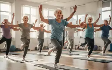 Eine Gruppe fröhlicher Senioren (über 55) beim Tanzen oder Pilates in einem hellen Studio. - Foto: über boerse-global.de