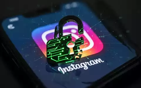 Ein stilisiertes, digitales Vorhängeschloss mit leuchtend grünen Linien, das auf einem unscharfen Smartphone-Bildschirm mit dem Instagram-Logo liegt. - Foto: über boerse-global.de