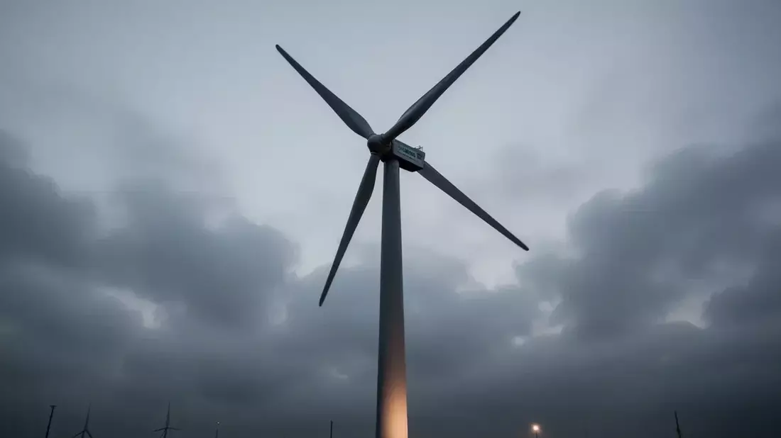 Siemens Energy Stock Plunges 19% in Month, Gamesa Turnover Key