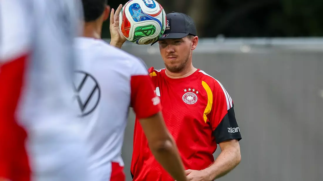 Nagelsmann steht vor der größten Aufgabe seiner Trainerkarriere.  - Bild: Jan Woitas/dpa