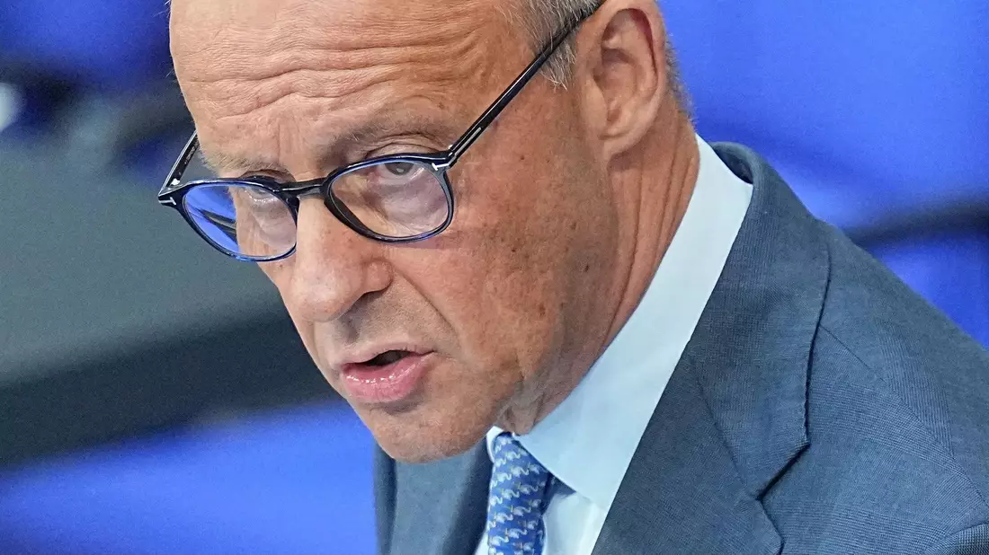Merz: Bei Reformen sollten alle mitmachen.  - Bild: Michael Kappeler/dpa