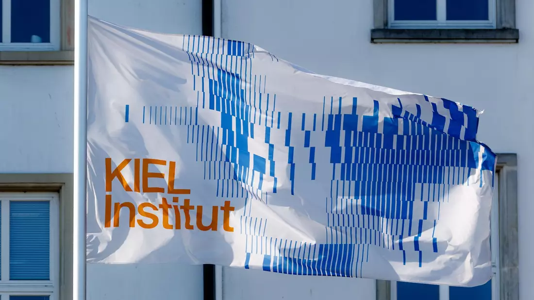 Der «Kiel Report» des Kieler Instituts für Weltwirtschaft und des Stockholmer Institute of Transition Economics sieht Russlands Wirtschaft im «Endstadium». (Symbolbild) - Bild: Markus Scholz/dpa