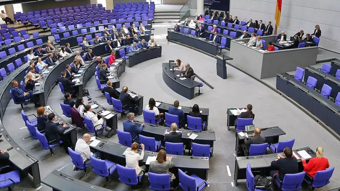 Koalition erwägt schärferen Geheimschutz im Bundestag