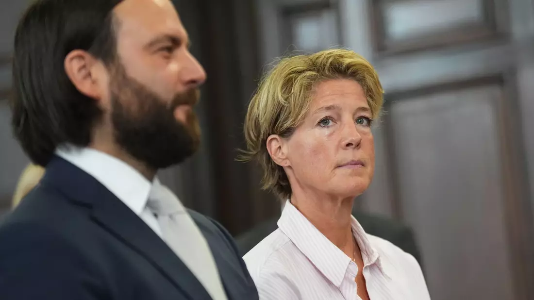 Christina Block steht seit knapp einem Jahr vor Gericht. - Bild: Marcus Brandt/Pool dpa/dpa