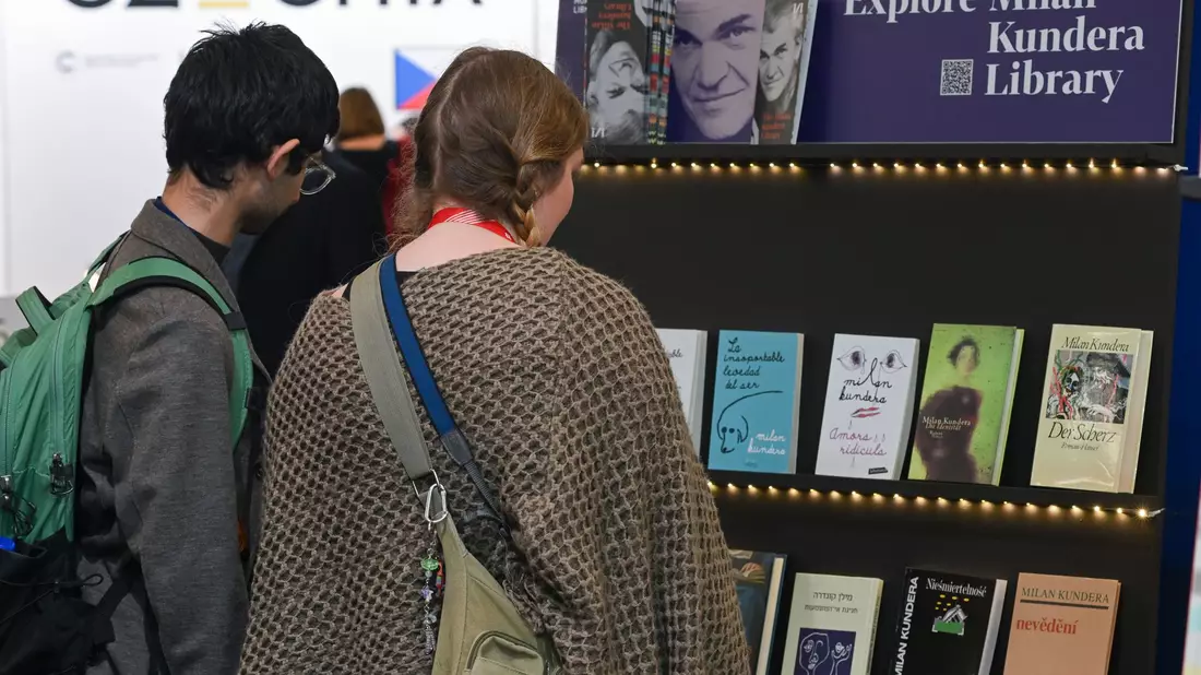 Gastland der Frankfurter Buchmesse: Tschechien. (Archivbild) - Bild: Arne Dedert/dpa