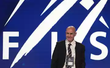 Johan Eliasch hat die Wahl als Fis-Präsident verloren. - Foto: Darko Vojinovic/AP/dpa