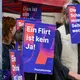 Sexuelle Handlungen sollten nach Vorstellungen von Bundesjustizministerin Hubig nur bei ausdrücklicher Zustimmung als einvernehmlich gelten - nach dem Prinzip «Nur Ja heißt Ja». - Bild: Jens Kalaene/dpa