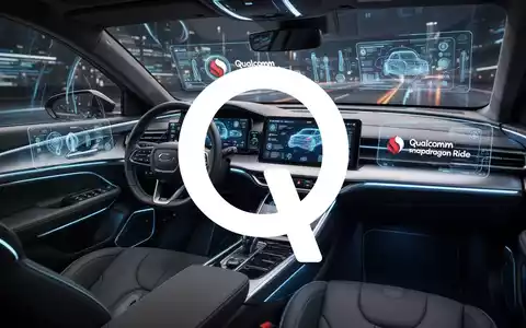 Futuristisches Autointerieur mit digitalen Displays und integrierter Qualcomm-Technologie, das autonomes Fahren darstellt. - Foto: über boerse-global.de