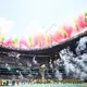 Mit einem Feuerwerk endete die Eröffnungsfeier. - Bild: Tom Weller/dpa