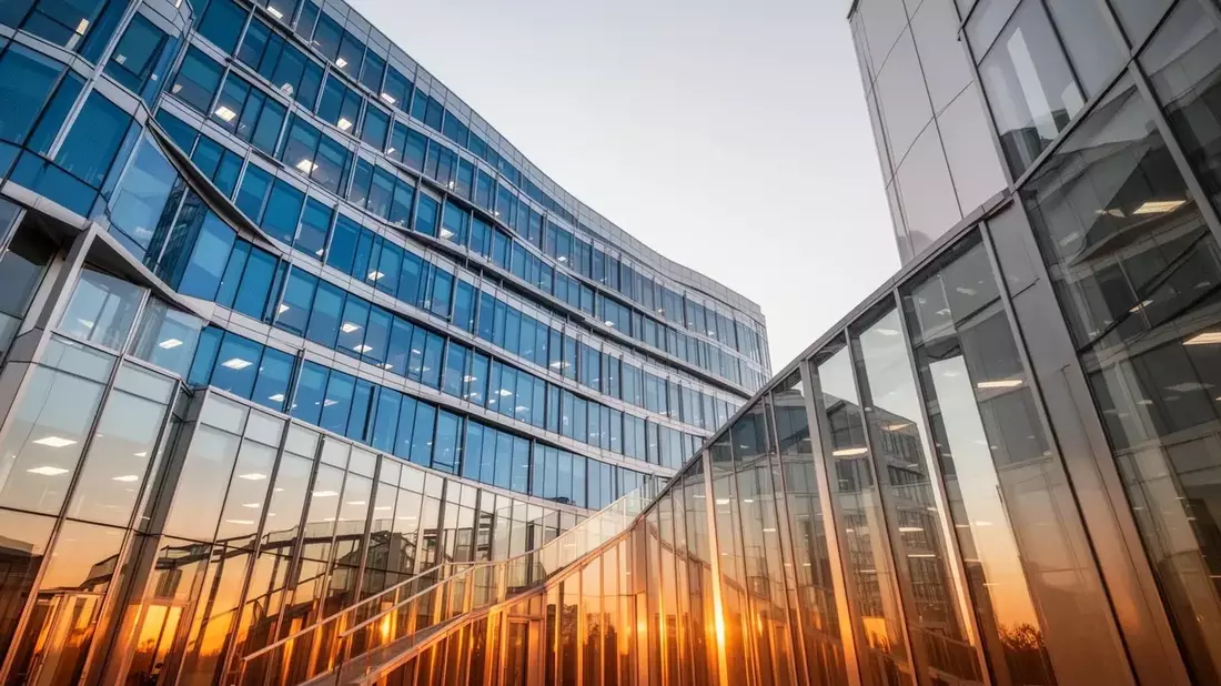 SAP Stock Plunges 29% Despite Cloud Boom: Oracle Capex & Security Woes