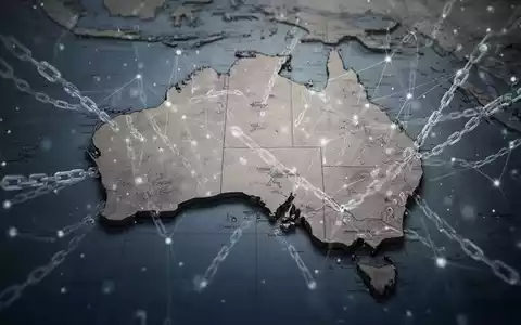 Eine stilisierte Darstellung der australischen Landkarte mit überlagerten, abstrakten Ketten, die moderne Sklaverei symbolisieren. - Foto: über boerse-global.de