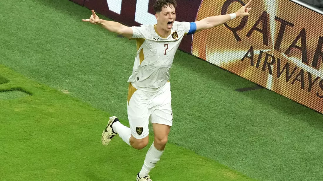 Tschechiens Kapitän Krejci erzielte den ersten WM-Treffer für sein Land nach 20 Jahren. - Bild: Moises Castillo/AP/dpa