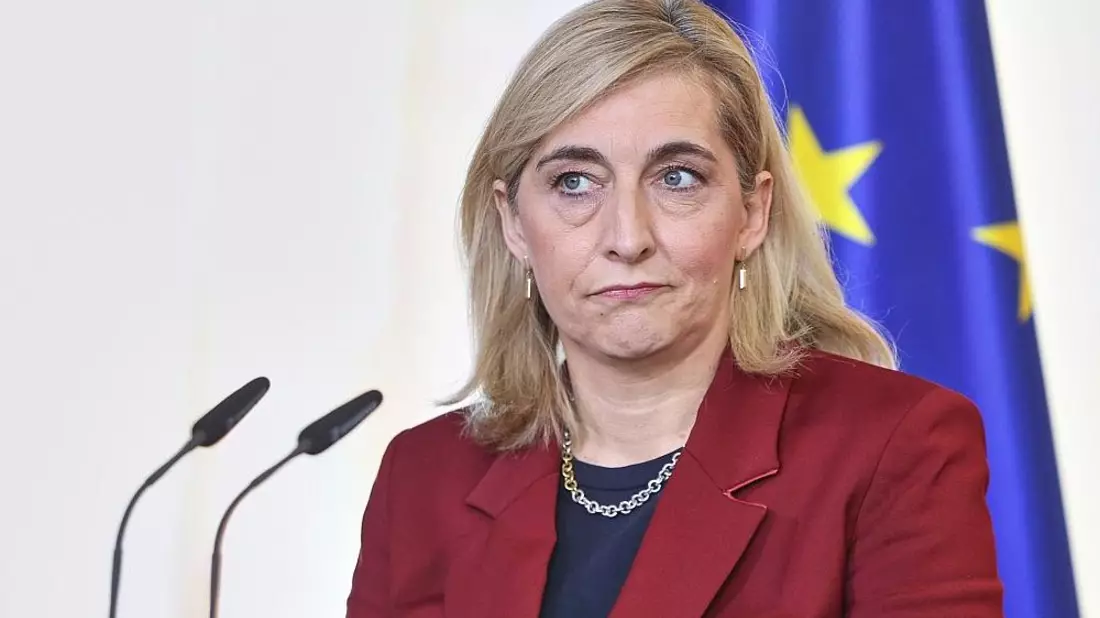 Warken signalisiert Bereitschaft zu Änderungen an Kassenreform
