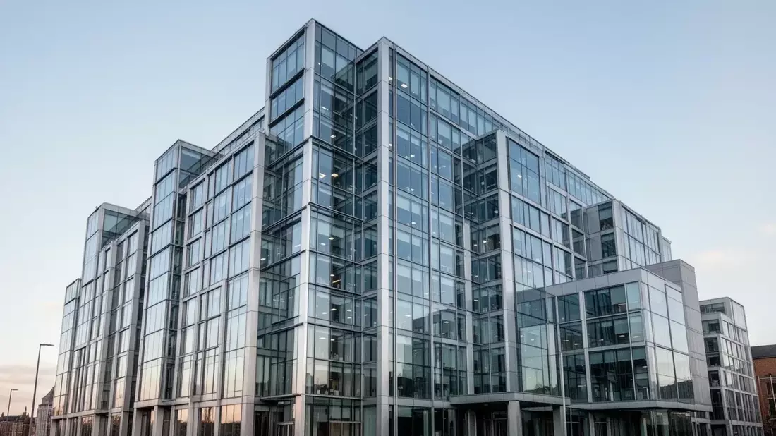 Capital Group Trims Munich Re Stake Amid Ongoing Share Buyback Program